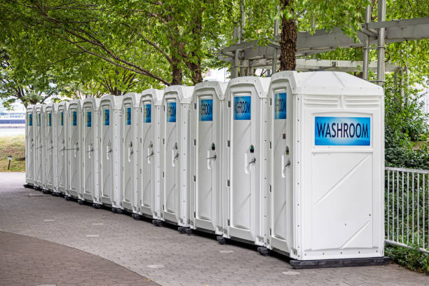 Portable Toilet Options We Offer in Lorena, TX
